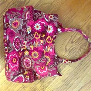 Vera Bradley Large tote with zipper top closure